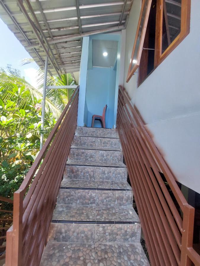 D'Ru Guest House ลาบวนบาโจ ภายนอก รูปภาพ